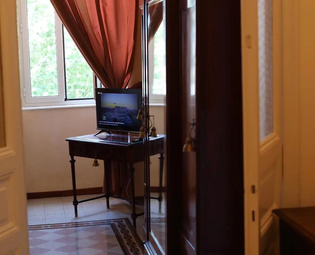 רומא Casa Salimei 0*,
