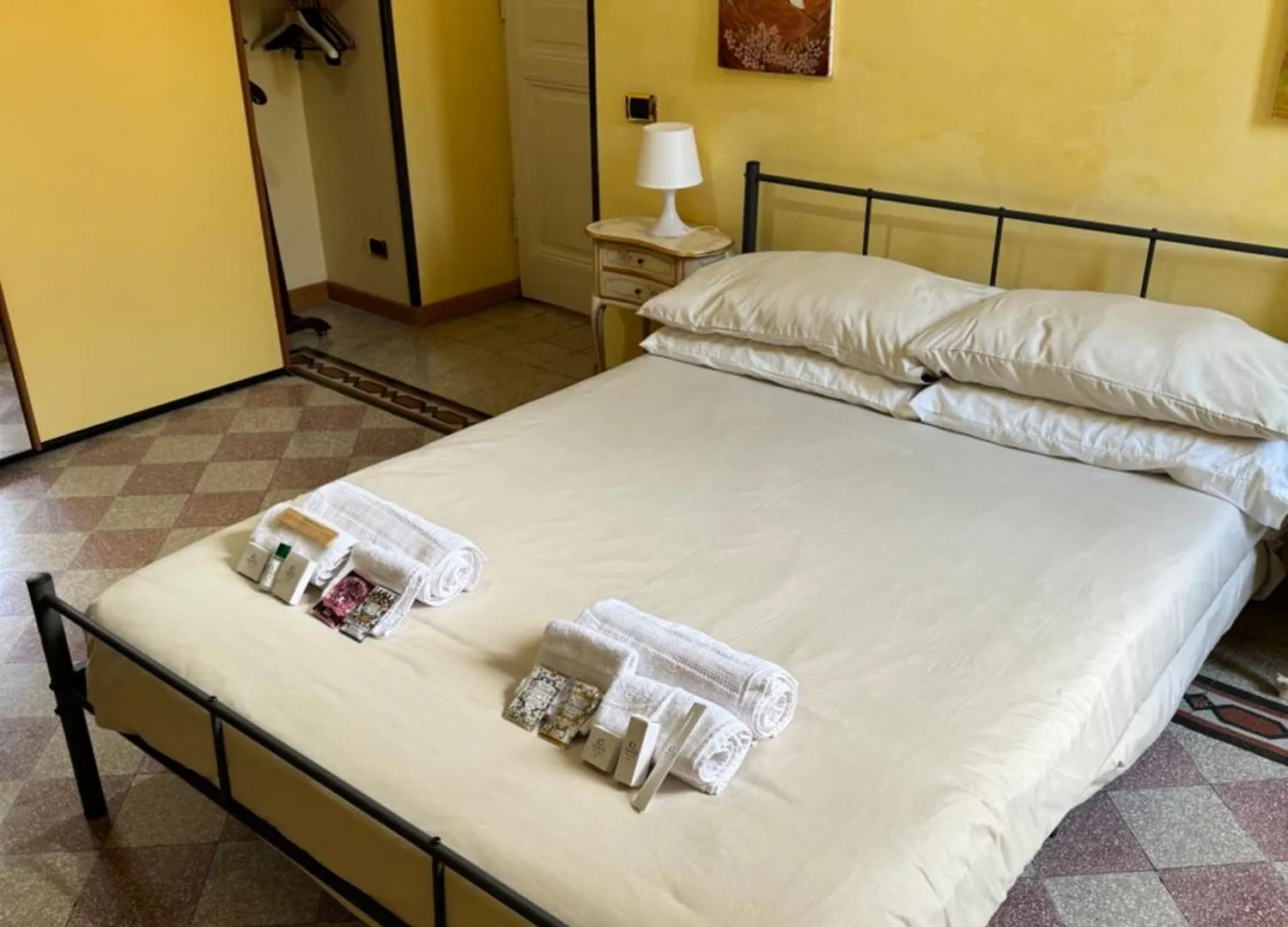 Domus Elisa 0*, Rome Italy